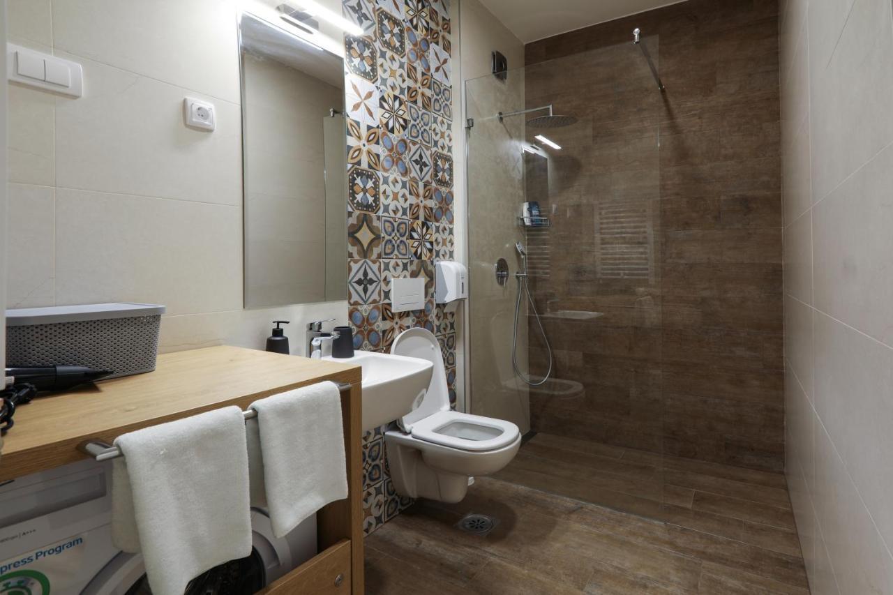 Apartment Promenada Avenija Novi Sad Exterior foto