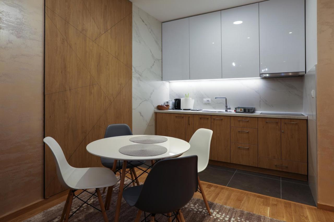 Apartment Promenada Avenija Novi Sad Exterior foto