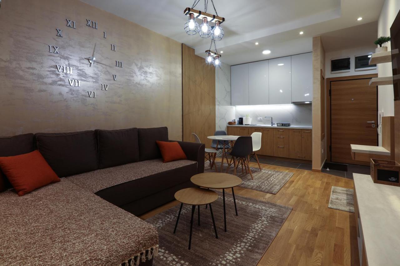 Apartment Promenada Avenija Novi Sad Exterior foto